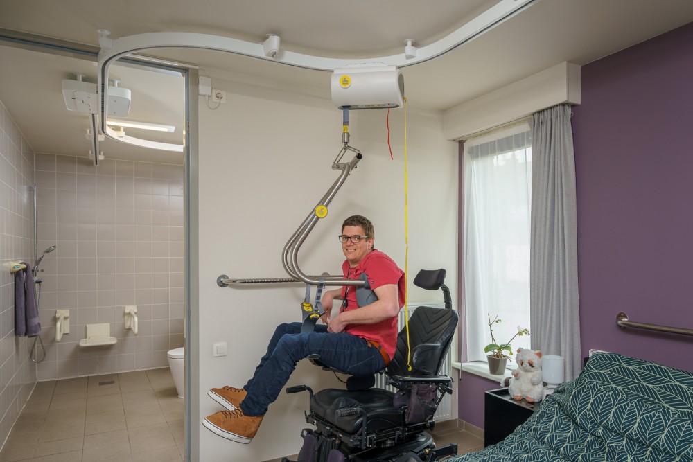 Ceiling hoist - with motor fixed on the rail ; Ceiling track rails ; Handi-Move Body Support® - Handi-Move Patient lift hoist