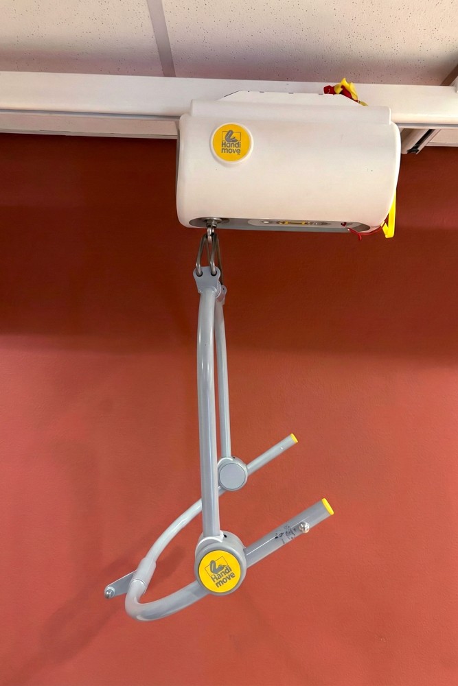  - Handi-Move Patient lift hoist