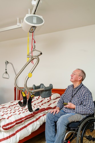 Ceiling lift - independent use ; Ceiling track rails ; Handi-Move Body Support® - Handi-Move Patient lift hoist