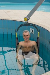 Mobile pool lift  , Bath seat PVC , Classic spreader bar