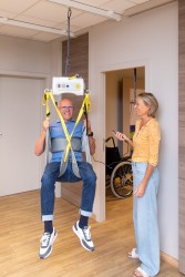 Portable ceiling hoist with "tarzan" system - Handi-Move Patient lift hoist