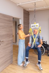 Portable ceiling hoist with "tarzan" system - Handi-Move Lifting systems