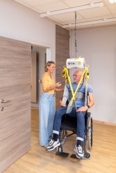 Portable ceiling hoist with "tarzan" system - Handi-Move Lifting systems