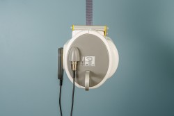 Portable ceiling hoist