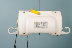 Portable ceiling hoist