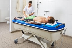 Shower-bathing trolley - Handi-Move Patient lift hoist