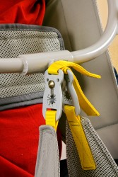 Mobile hoist '2600' (Victor) ; Mobile hoist with tilting spreader bar 2610 (Victor) ; Electric tilting spreader bar - Handi-Move Patient lift hoist