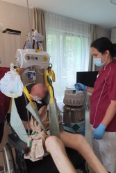  - Handi-Move Patient lift hoist